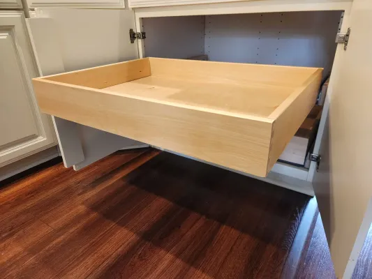 To-Do repair of a kitchen cabinet
